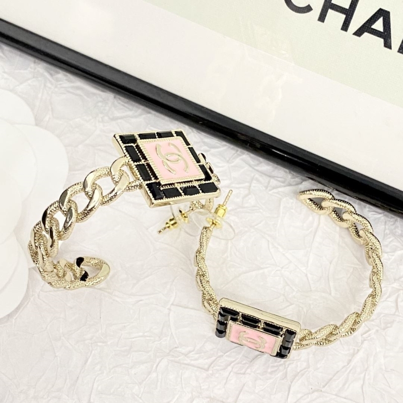 Ch**el earrings